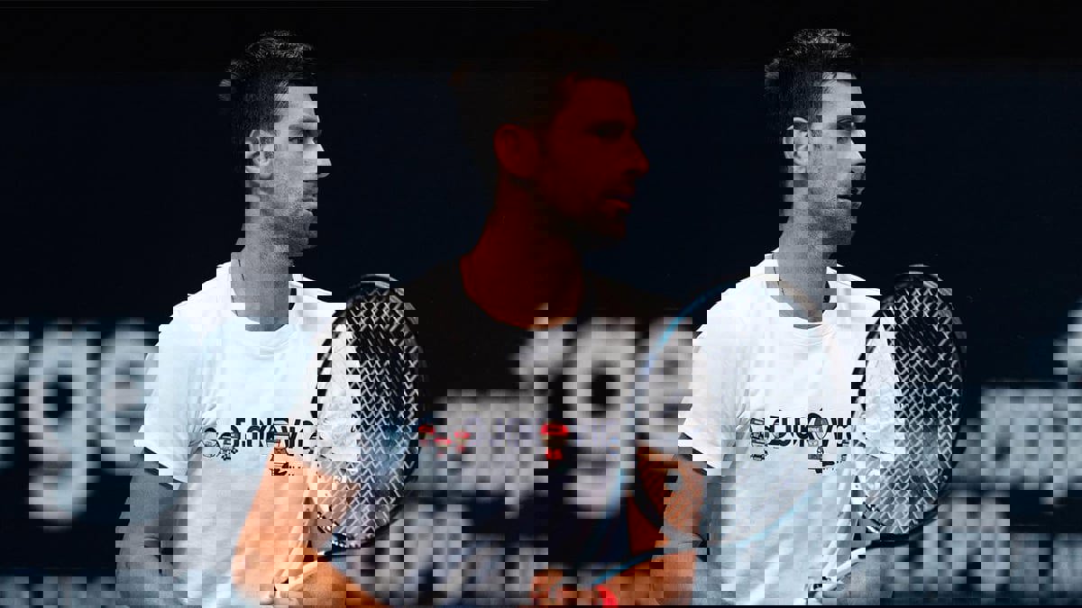 ديوكوفيتش يرغب في تكريم مثل فيدرر عندما يسدل الستار على مسيرته في التنس