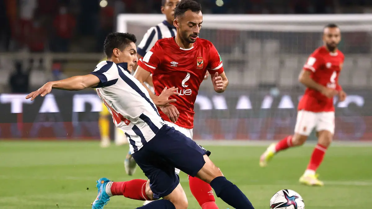 قناة "أبوظبي الرياضية" توضح لجماهير الأهلي سر عدم نقل مباريات كأس العالم للأندية فضائيا (فيديو)