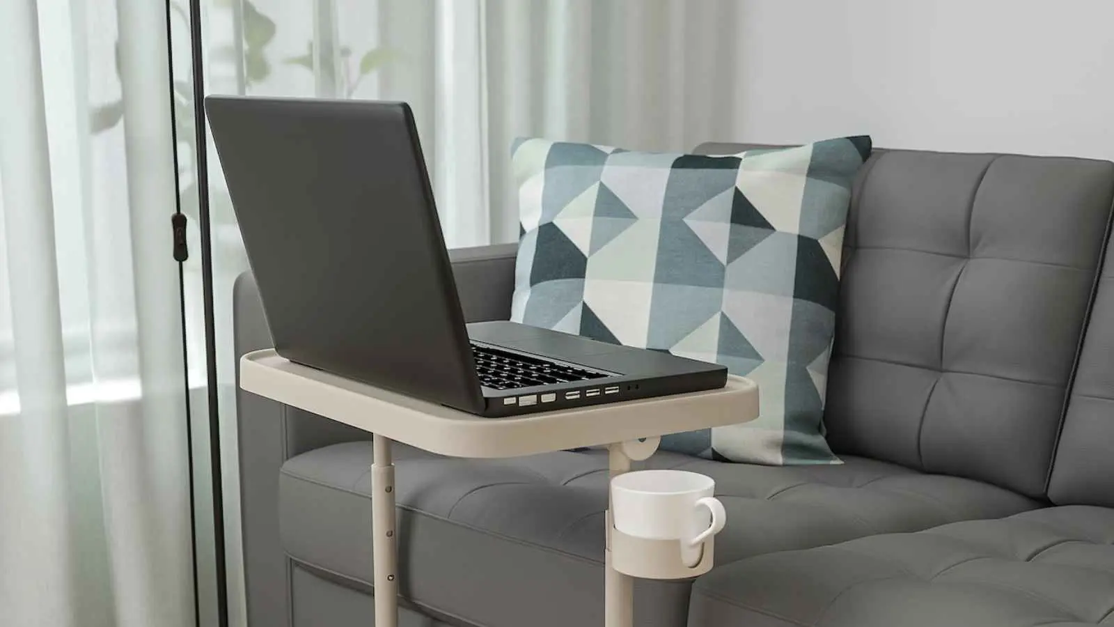 إيقاف تشغيل الكمبيوتر بالكامل أم وضعه في السكون.. أيهما الأفضل؟