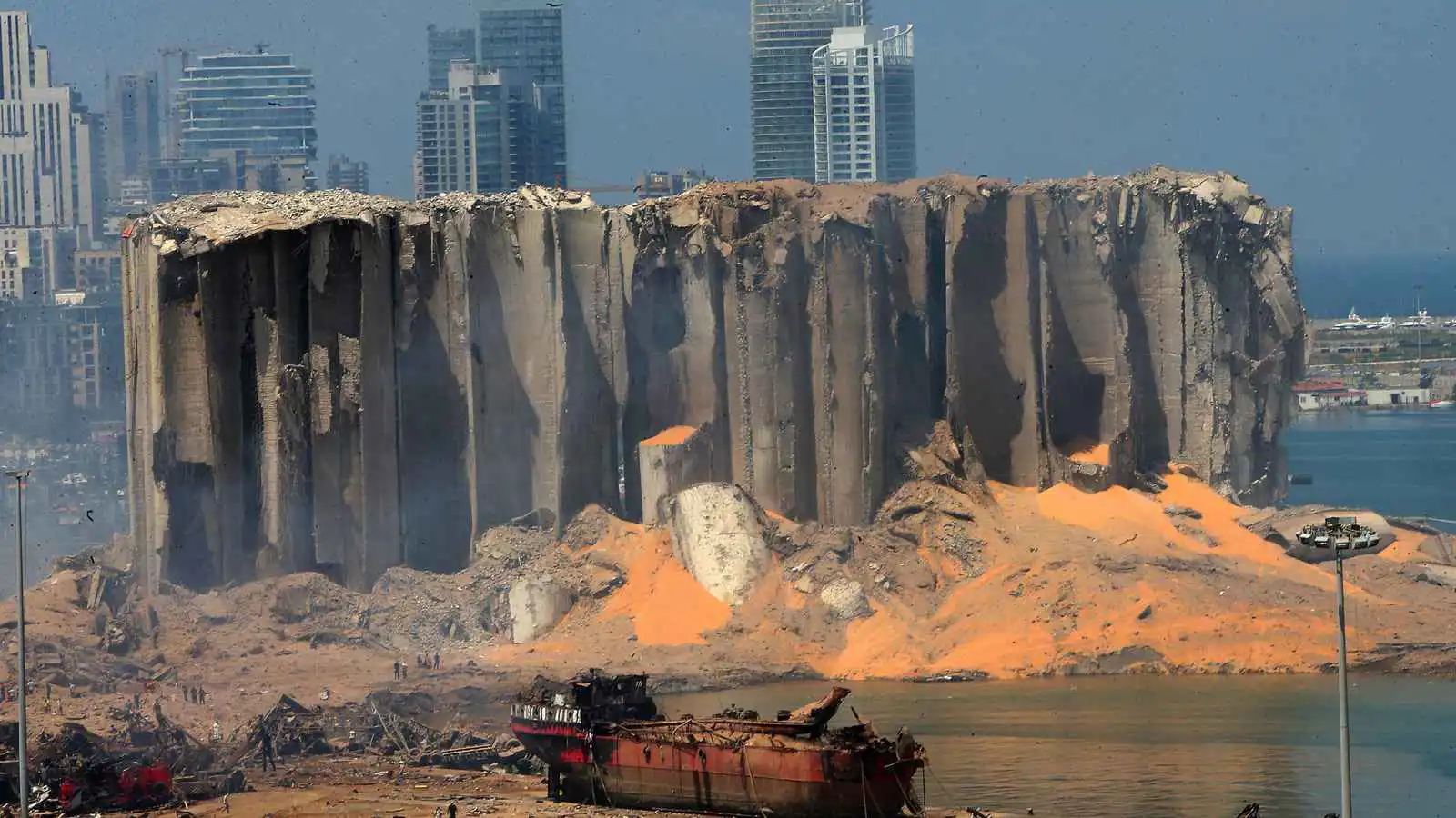 خيط الانفجار الكبير.. كيف سقط "الصيد الثمين" في قضية مرفأ بيروت؟ (فيديو إرم)