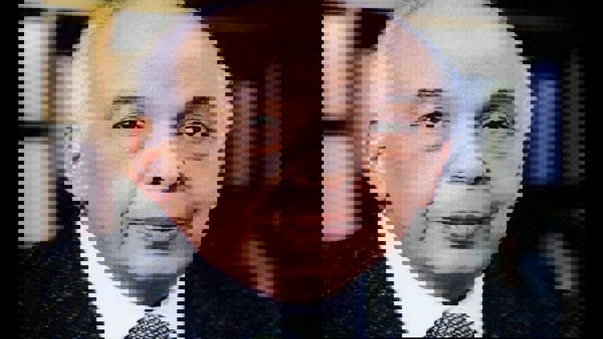 محكمة مصرية تقضي بانتهاء دعوى التهرب الضريبي ضد إبراهيم نافع لوفاته