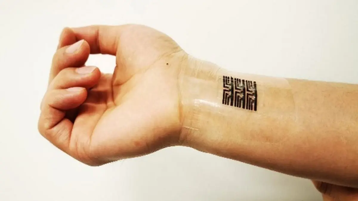 تطوير شريحة ذكية تحاكي الدماغ لمراقبة صحة الإنسان