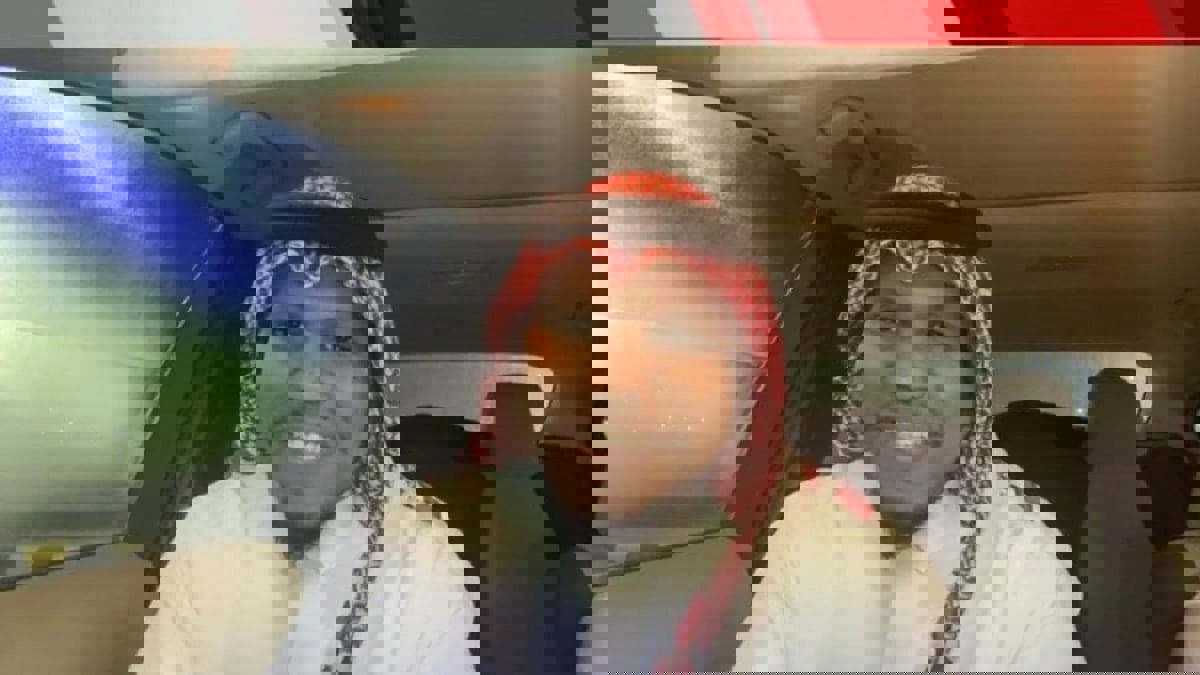 بعد غزله بفتاة أردنية.. الشاعر رياني يعتذر بقصيدة للسعوديات (فيديو)