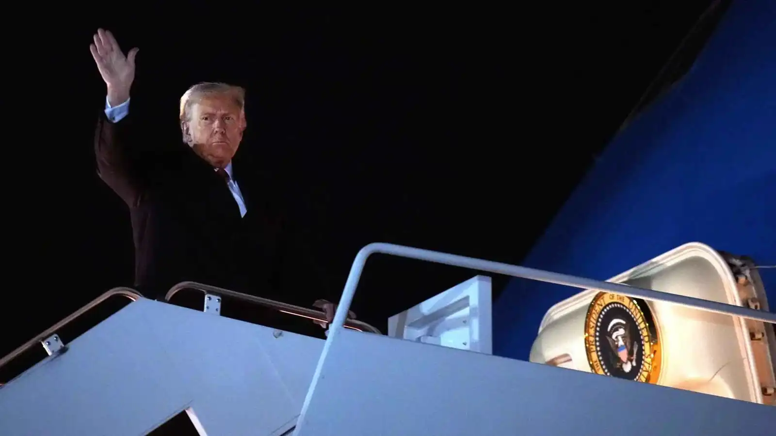 "مع الأصدقاء والأعداء".. قدرات ترامب في عقد الصفقات على المحك في آسيا