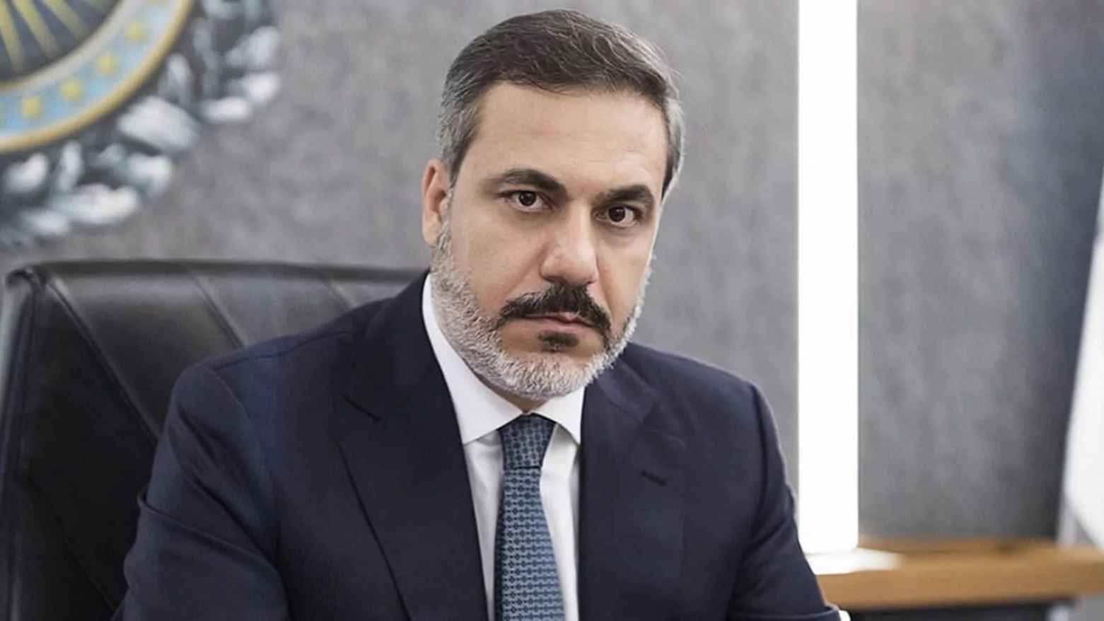 تركيا تطالب "الإدارة السورية" بتولي مسؤولية سجون داعش التي تديرها "قسد"