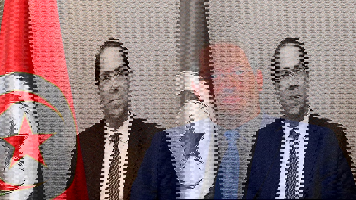 منظمات تونسية تهدد بمقاضاة الشاهد دوليًا بسبب إيقاف نبيل القروي