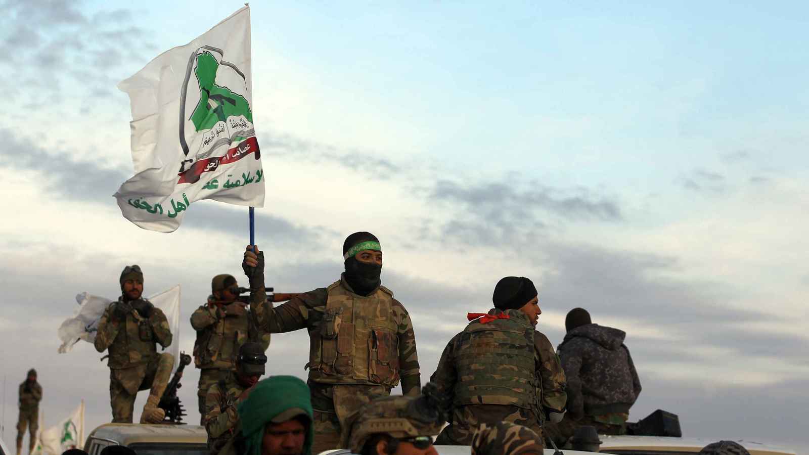 واشنطن "تضيق الخناق".. هل "تنجو" الحكومة العراقية الجديدة من نفوذ الميليشيات؟