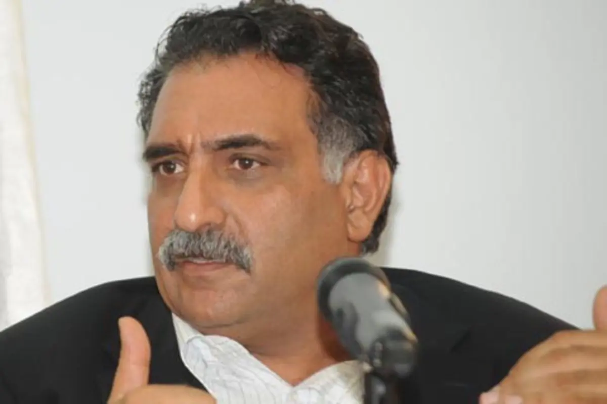 عزمي بشارة وبدرخان مرشحان  لخلافة عطوان