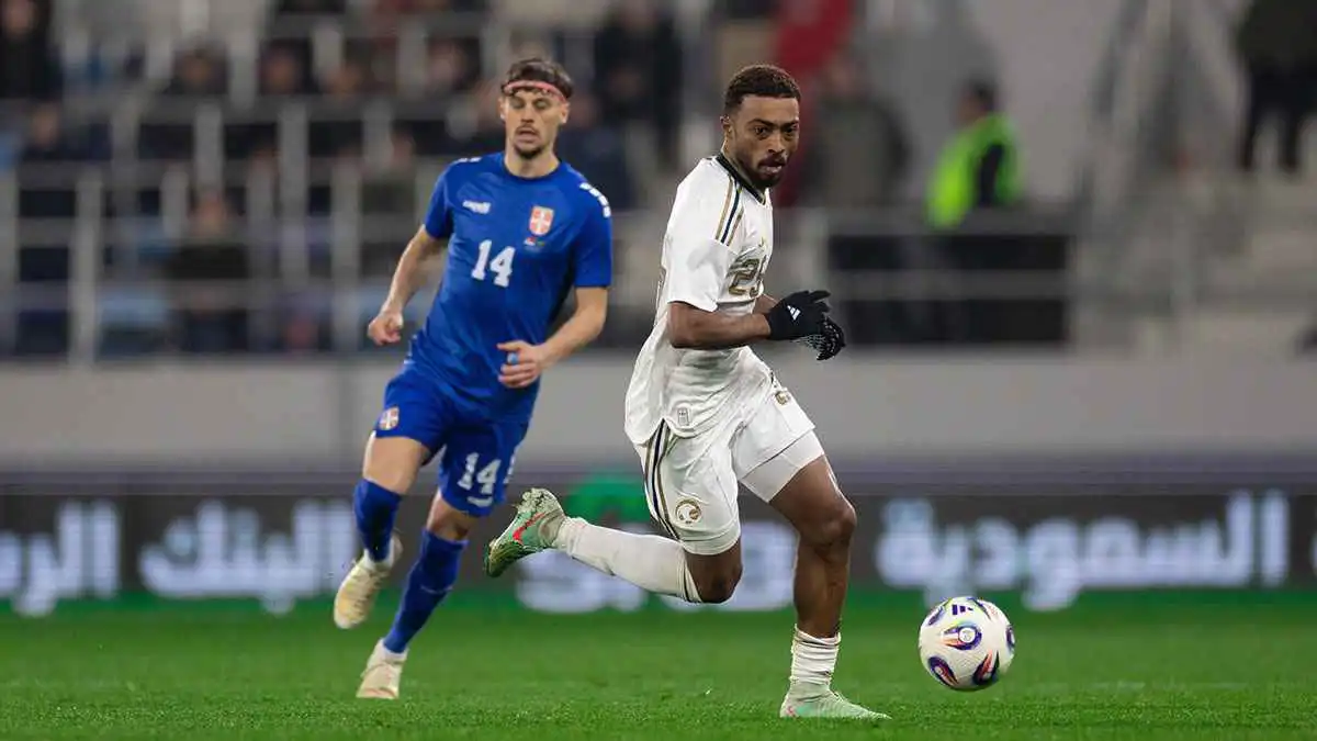 مدربان سعوديان.. خالد الشنيف يقدم مقترحًا مثيرًا لإنقاذ الأخضر (فيديو)