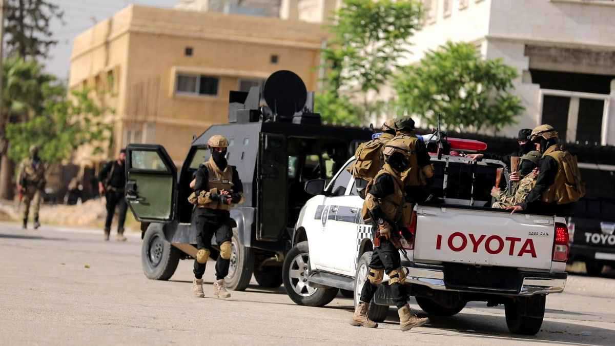 سوريا.. العثور على مقبرة جماعية مرتبطة بطيار سابق في نظام الأسد