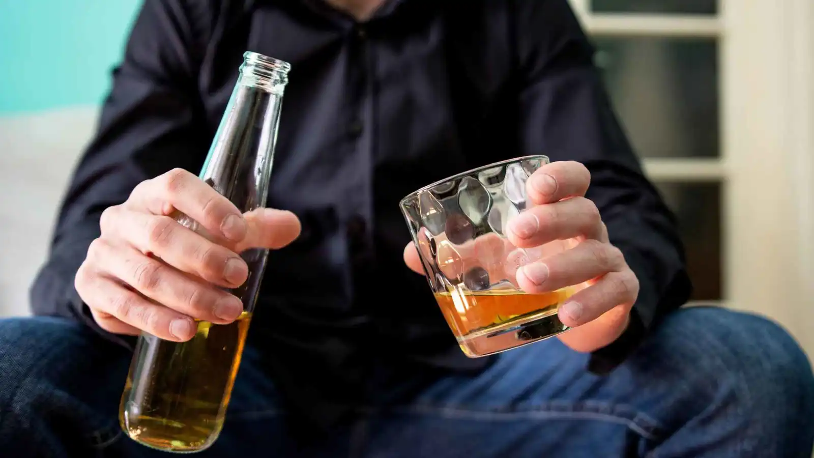 خرافة الشرب المعتدل.. دراسة تنسف "الفوائد" المزعومة للكحول