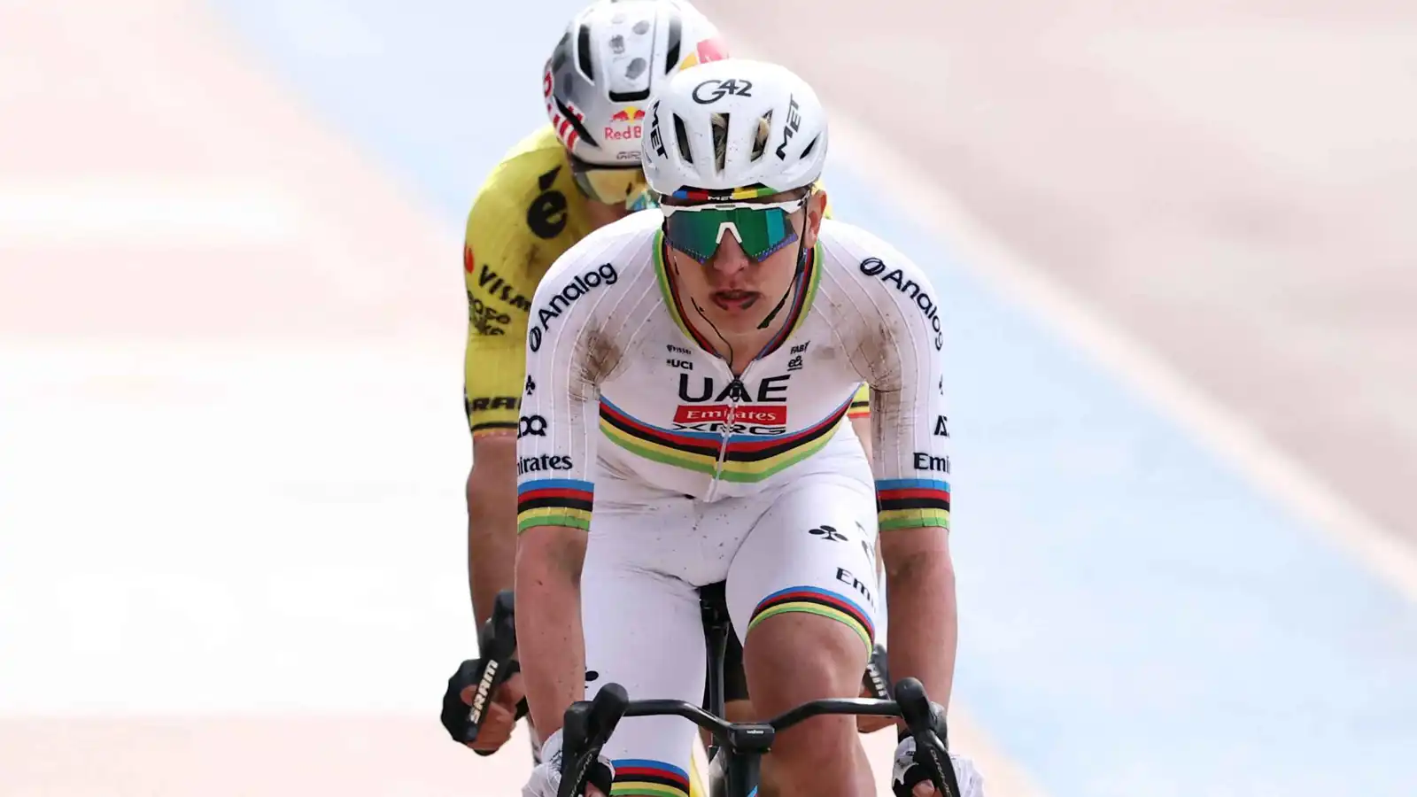 بوغاتشار يفوز بسباق لييغ-باستون-لييغ للدراجات للمرة الثالثة تواليًا