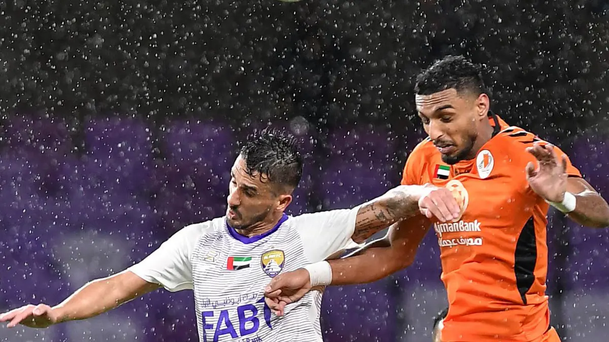 العين يتلقى هزيمة قاسية من عجمان والجزيرة يعبر اتحاد كلباء في الدوري الإماراتي (فيديو)