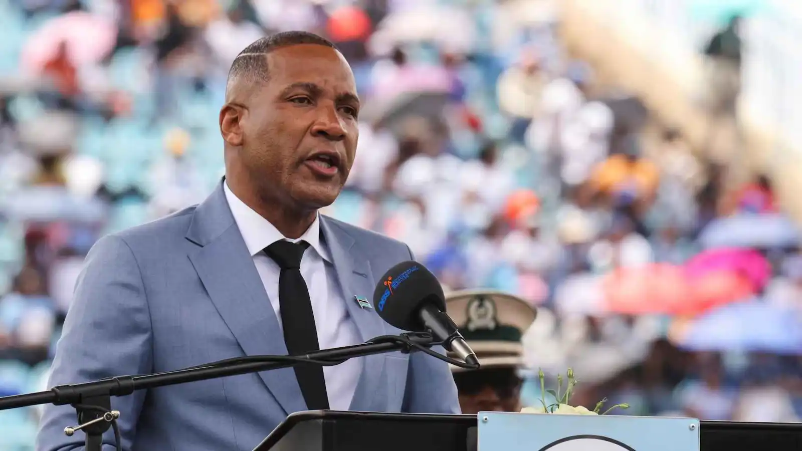 الماس يُشعل صراع النفوذ بين بوتسوانا وأنغولا