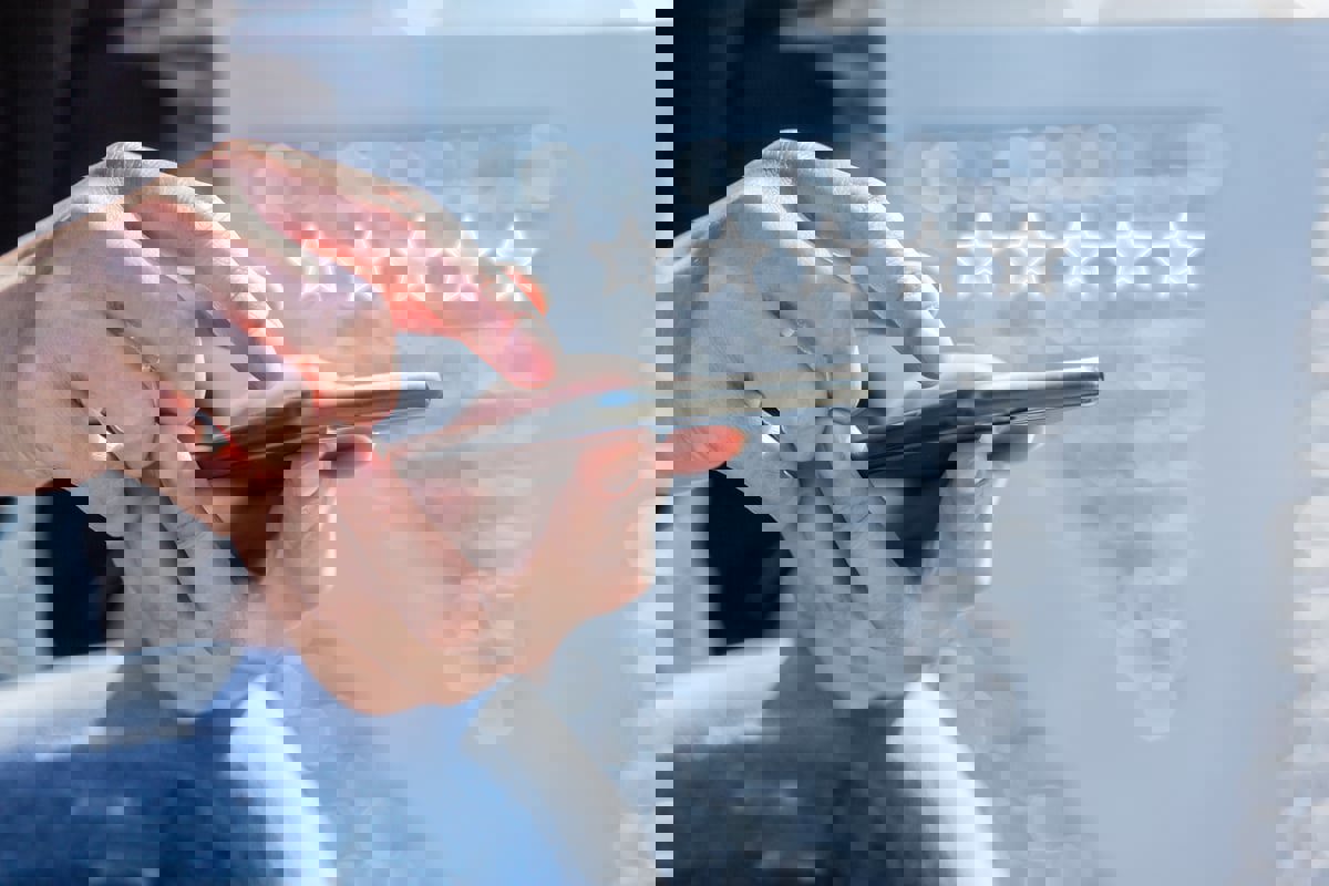 السعودية.. شركة تقاضي زبونًا بسبب تعليق سلبي في "غوغل" 