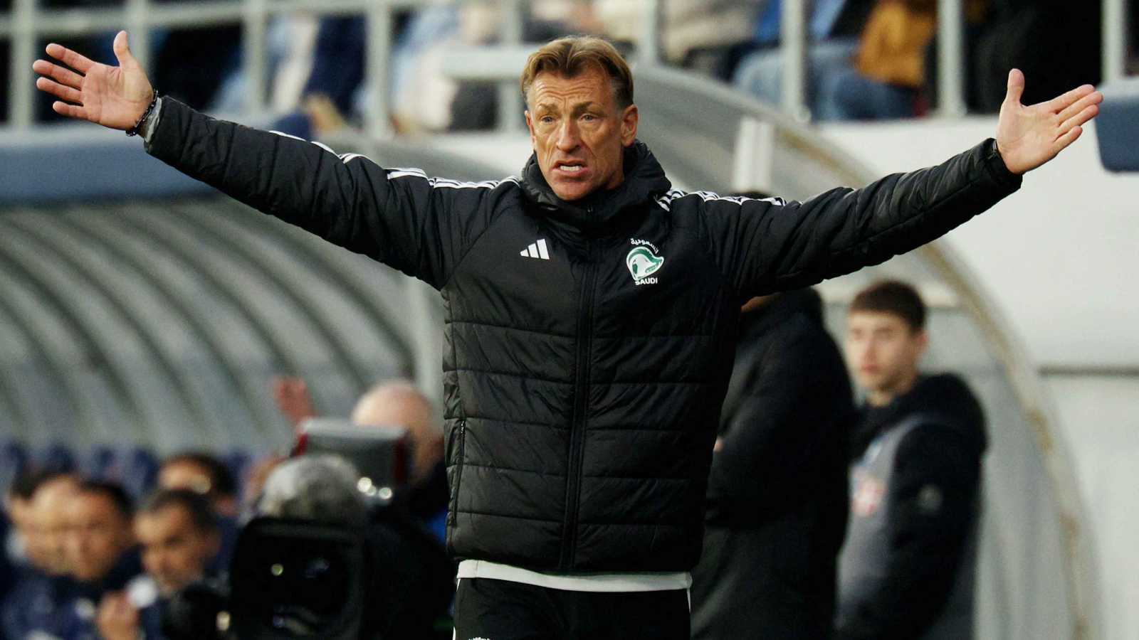 أول تعليق من رينارد بعد إقالته من تدريب المنتخب السعودي 