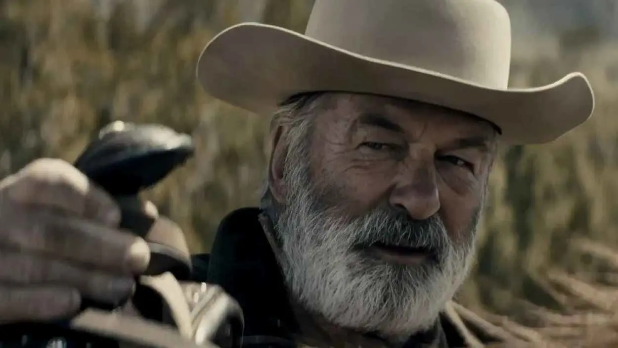 "راست".. أول مقطع دعائي بعد مأساة مقتل مديرة التصوير (فيديو)