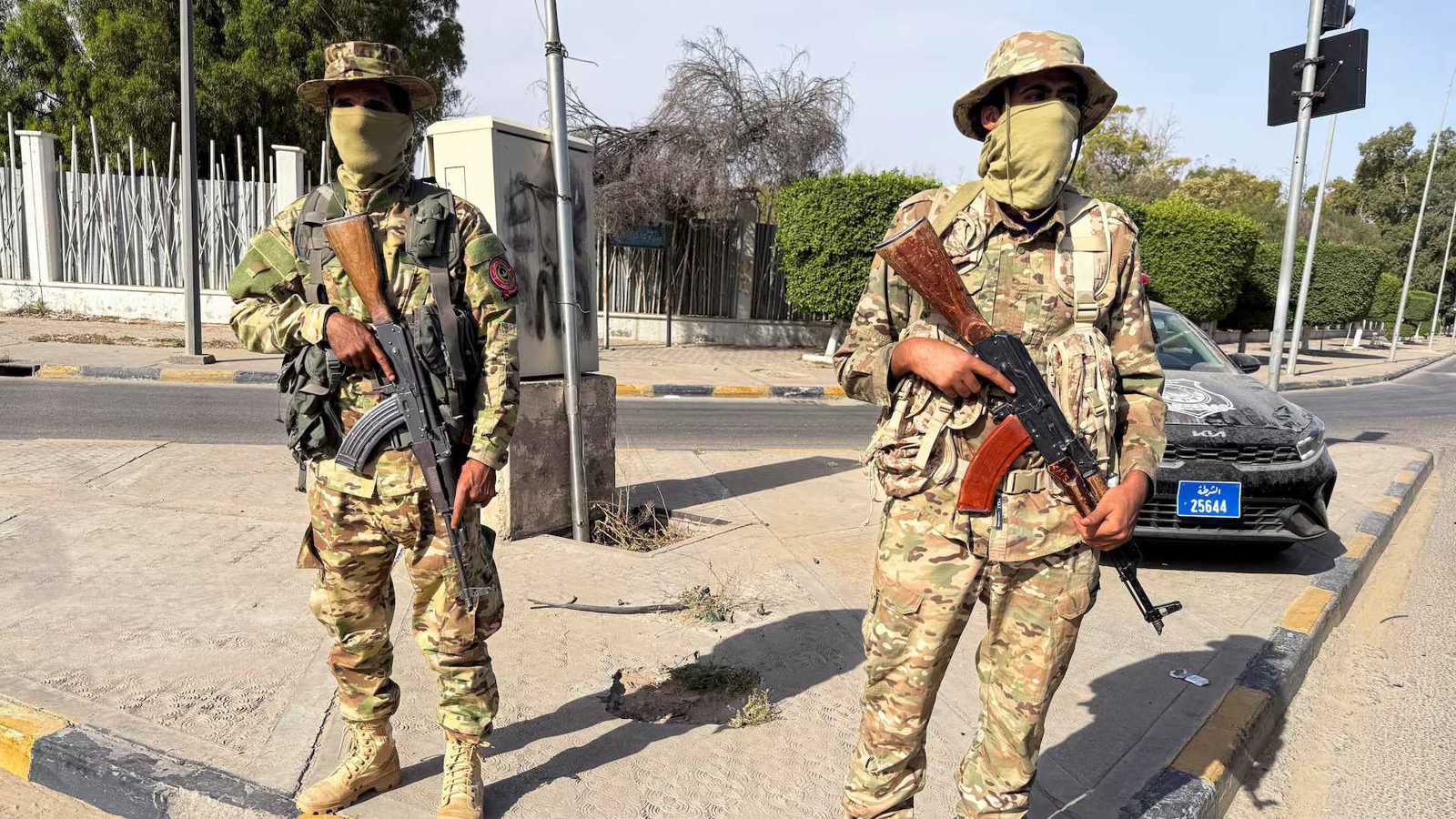 قتيلان بموجة عنف جديدة في الزاوية الليبية (فيديو)