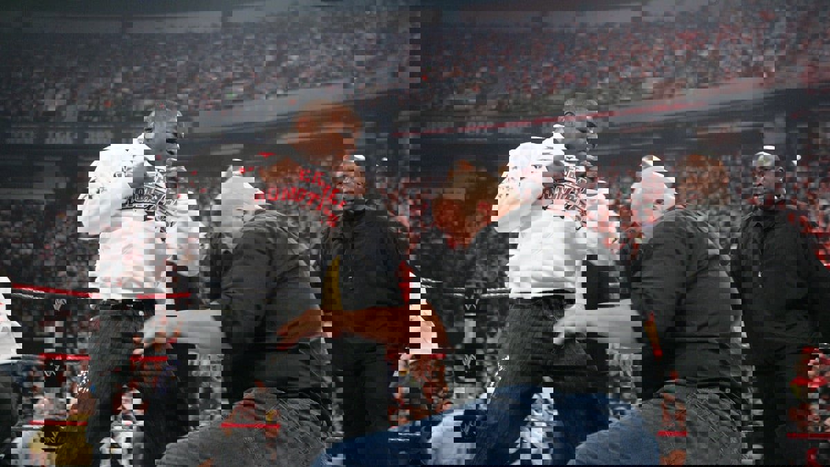 بيج شو يكشف حقيقة كسر أنفه بواسطة فلويد مايويذر