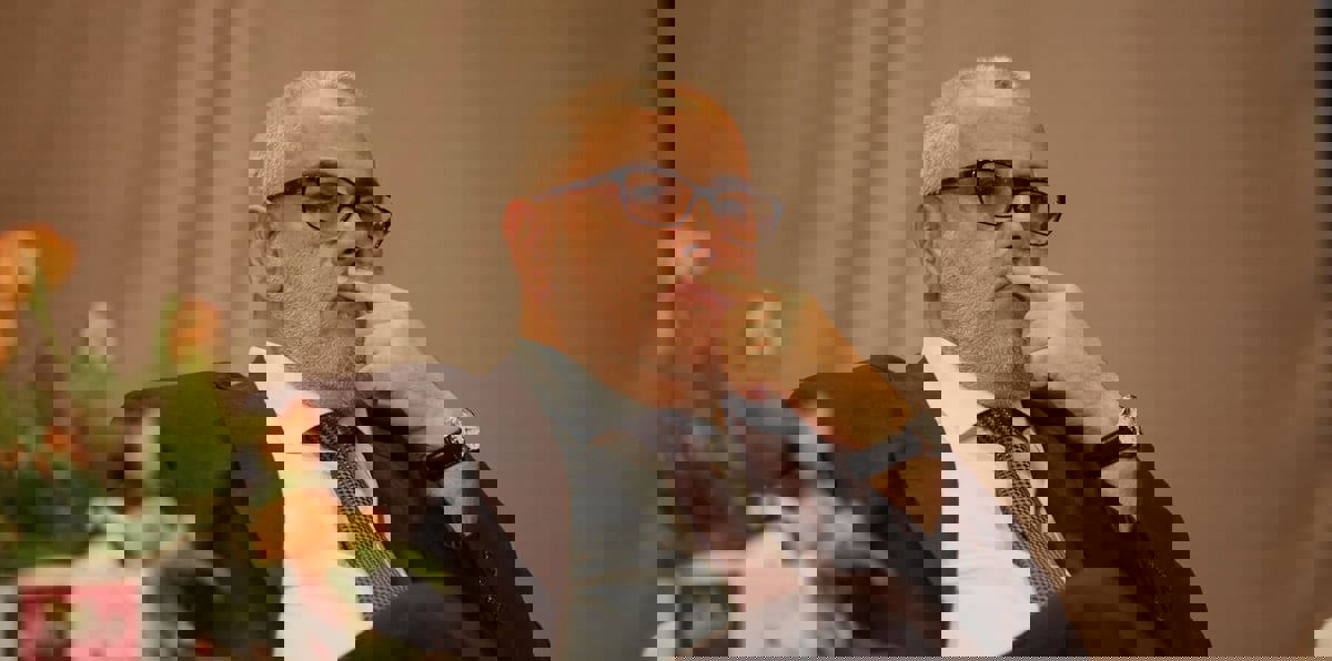 ما هي رسالة بنكيران للسلطات المغربية في استقباله عائلة الزفزافي؟