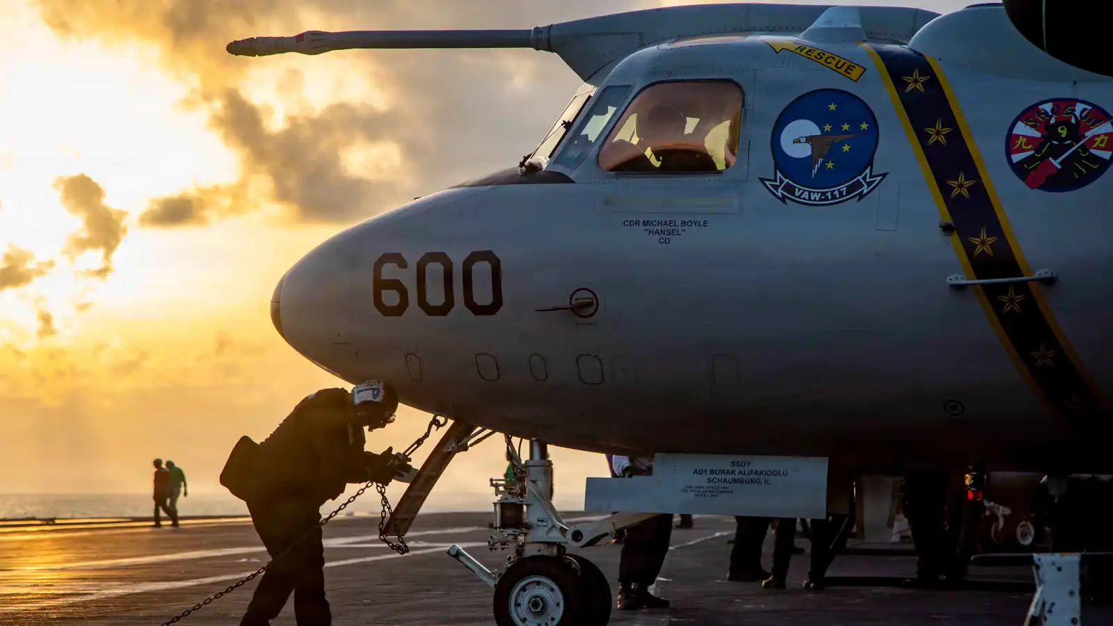 "سنتكوم" تحسم الجدل: لا استهداف لمقر طيارين أمريكيين في السعودية