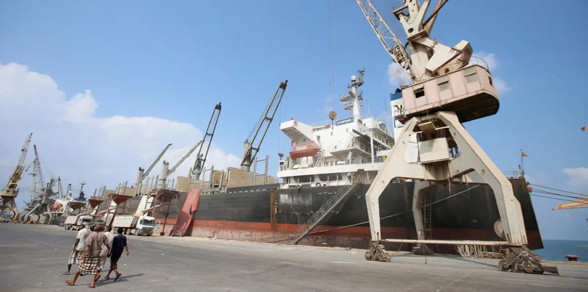 هذا ما فعلته مليشيات الحوثي بميناء الحديدة في السنوات الثلاث الأخيرة