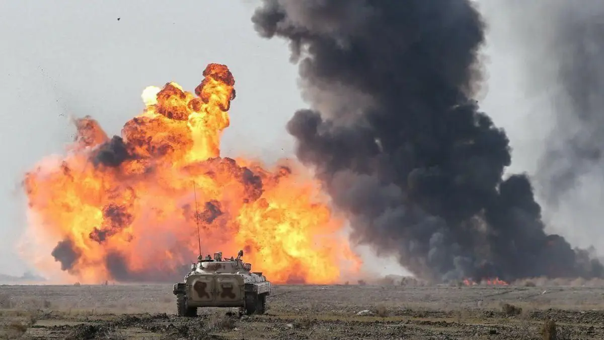 انطلاق مناورات القوة البرية للجيش الإيراني في جنوب شرق البلاد (صور)