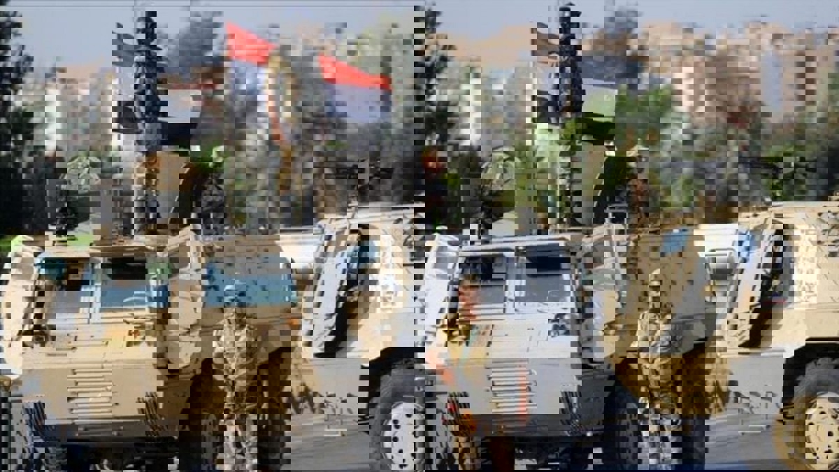 إصابة 6 جنود مصريين باستهداف دورية في سيناء