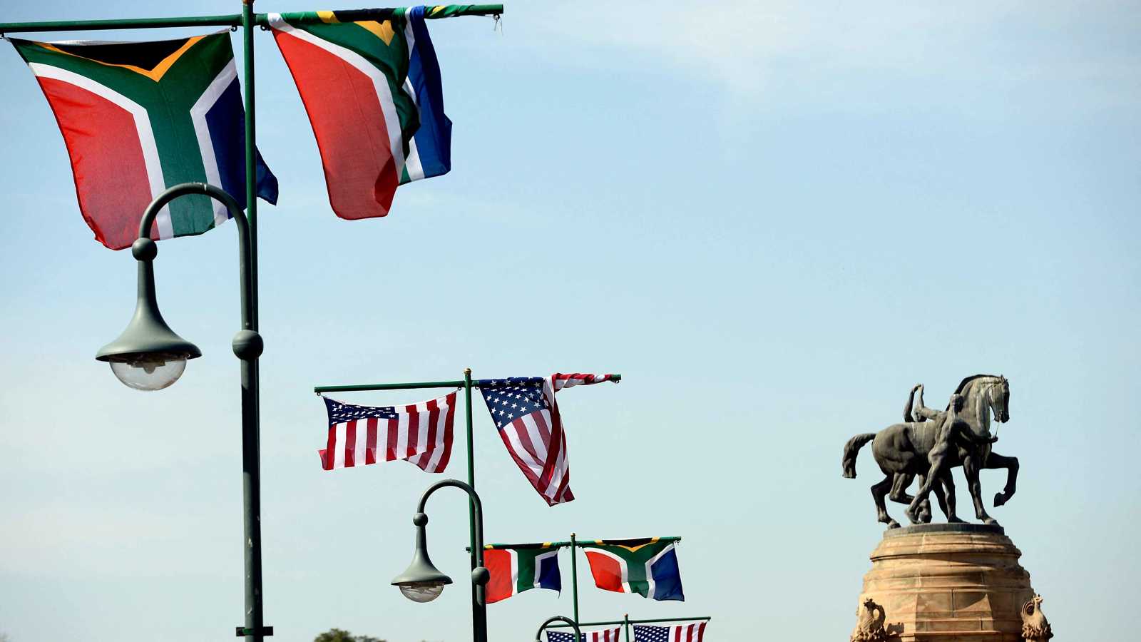 جنوب إفريقيا ترد على ترامب وتصنف معاملة مواطنيها البيض "أبارتايد 2"