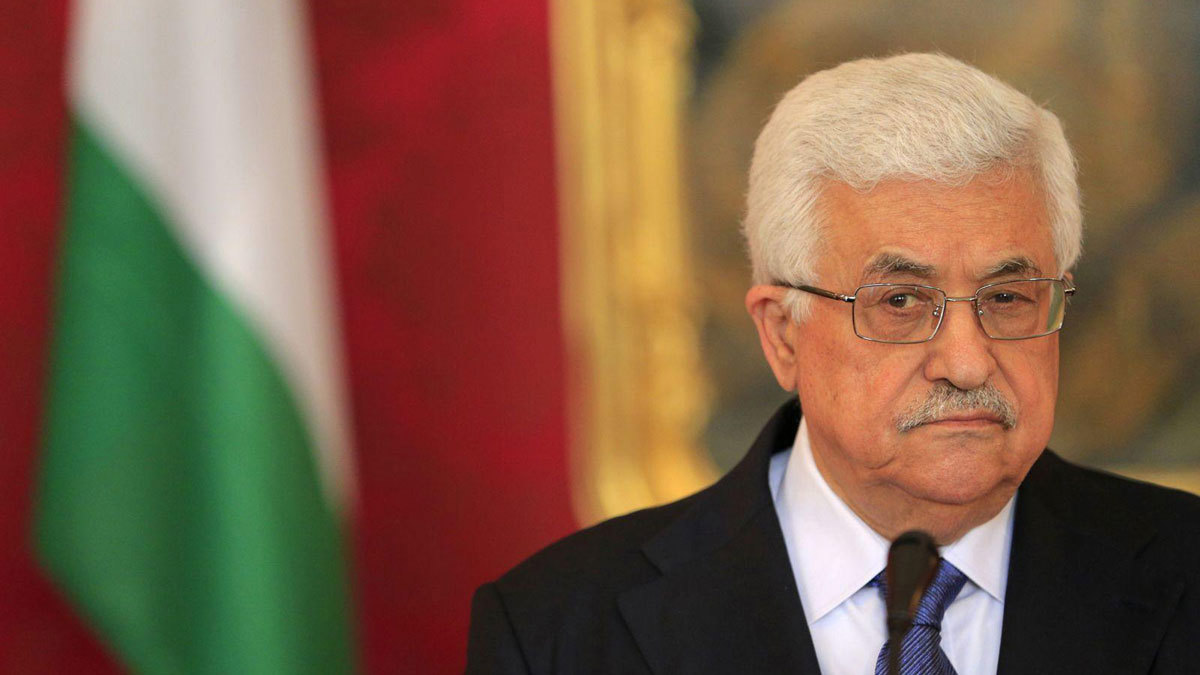 عباس يقبل استقالة حكومة الوفاق الفلسطيني