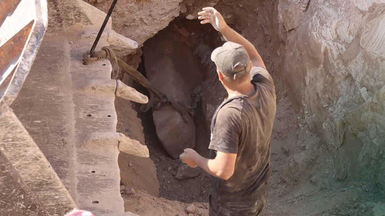 حجر تاريخي يثير ردود فعل واسعة في سوريا (صور)