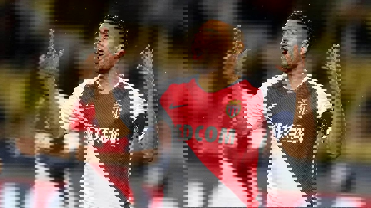 فالكاو يشرح سبب أزمة موناكو ويهدد بالرحيل