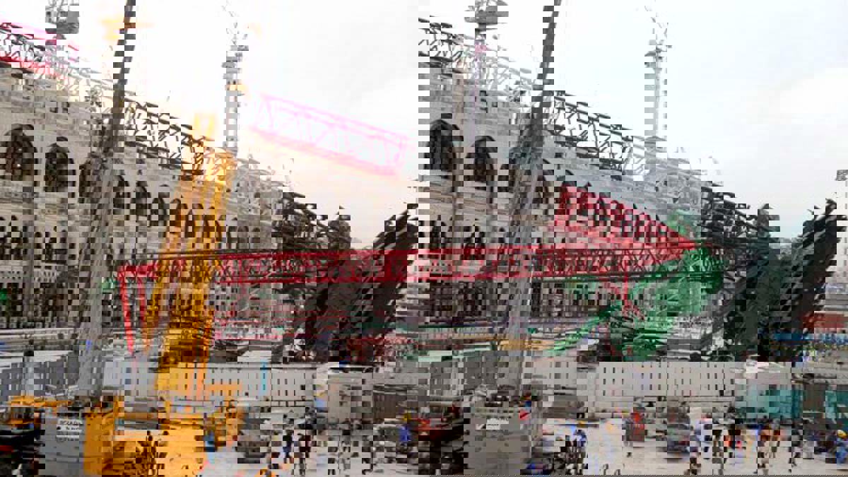 السعودية.. تبرئة متهمي "رافعة الحرم" وصرف النظر عن الديات