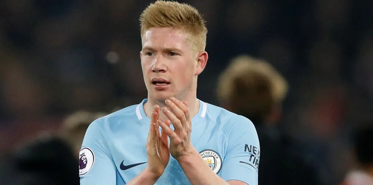 غوارديولا يرشح دي بروين للمنافسة على جائزة أفضل لاعب في العالم