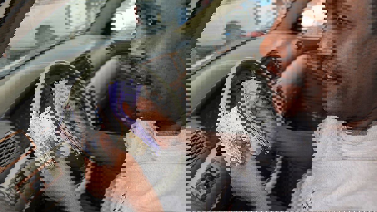 بنك الخرطوم يخفض قيمة الجنيه السوداني 19%