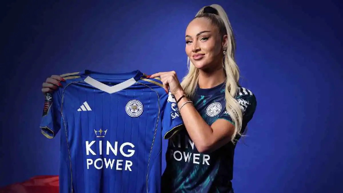 رغم شهرتها.. لماذا لا تحتفظ الأندية بأليشا ليمان في صفوفها؟