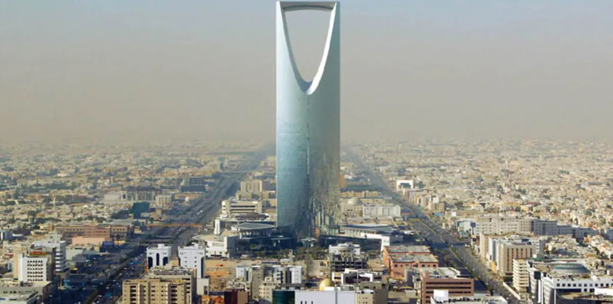 أقطاب شركات سعودية في القطاع الخاص يشكون لمحمد بن سلمان تطبيق إجراءات الإصلاح الاقتصادي