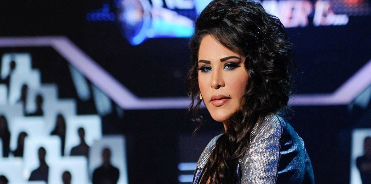 أحلام تعتذر لأهل حلب (صور)