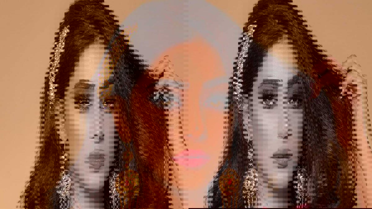 الفنانة البحرينية أبرار سبت تستعد لدخول القفص الذهبي