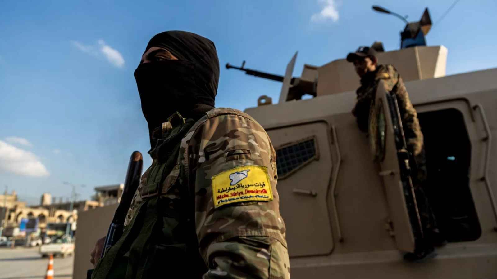 الرقة السورية بين "النار والدبلوماسية".. هل تنتهي الاشتباكات باتفاق دولي؟