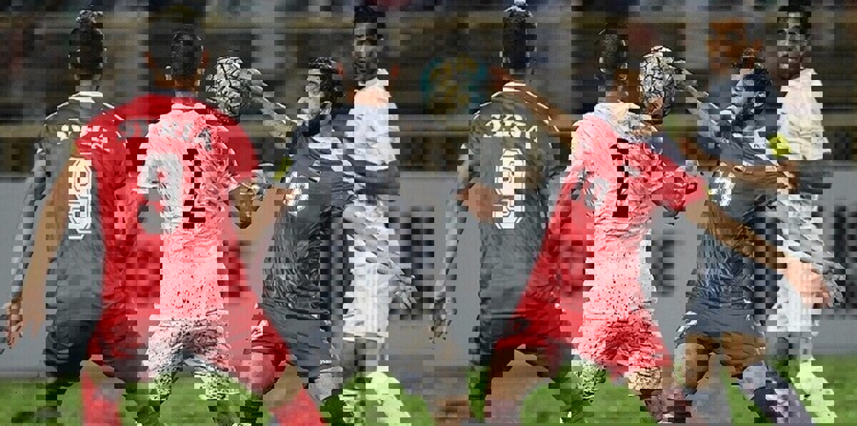 أستراليا تحدد ملعب مواجهة رفاق عمر السومة في تصفيات المونديال