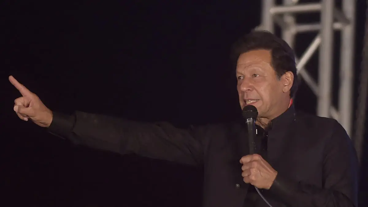 باكستان.. عمران خان يقدم اعتذارا في قضية "ازدراء المحكمة"