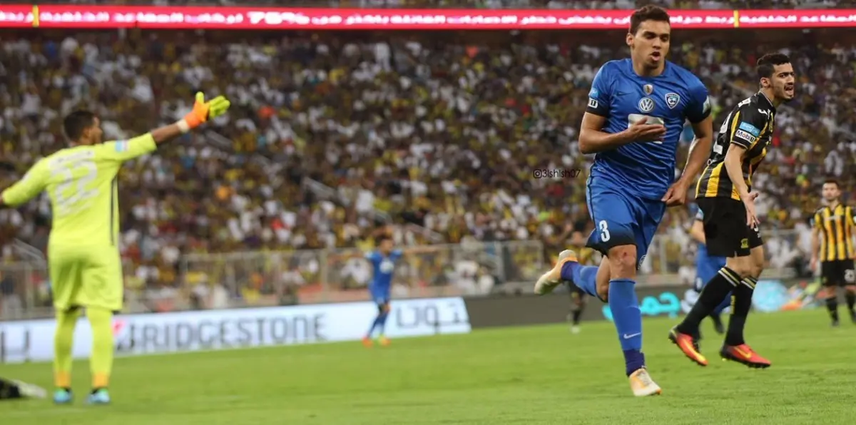 كارلوس إدواردو جاهز لمباراة الهلال والأهلي.. فهل يشارك؟