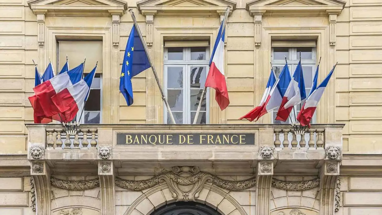 الدين العام الفرنسي يسجل مستويات قياسية