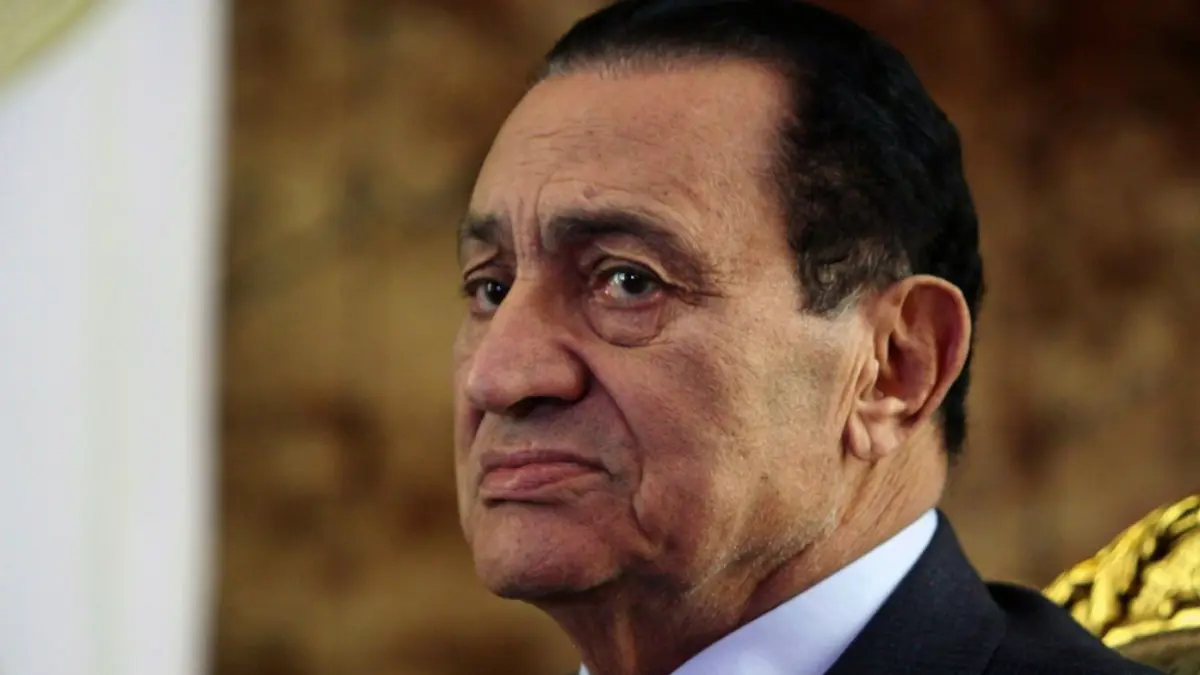 أحدث ظهور لحسني مبارك وزوجته في عيد ميلاده الـ91 