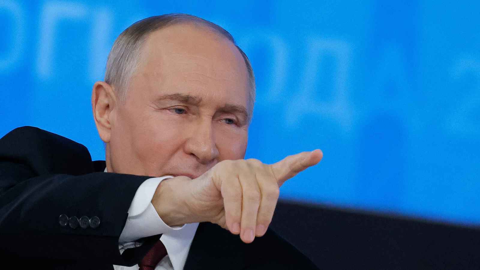 لصد الهجوم الأوكراني.. بوتين يدفع بـ "أقوى جنرالاته" إلى كورسك