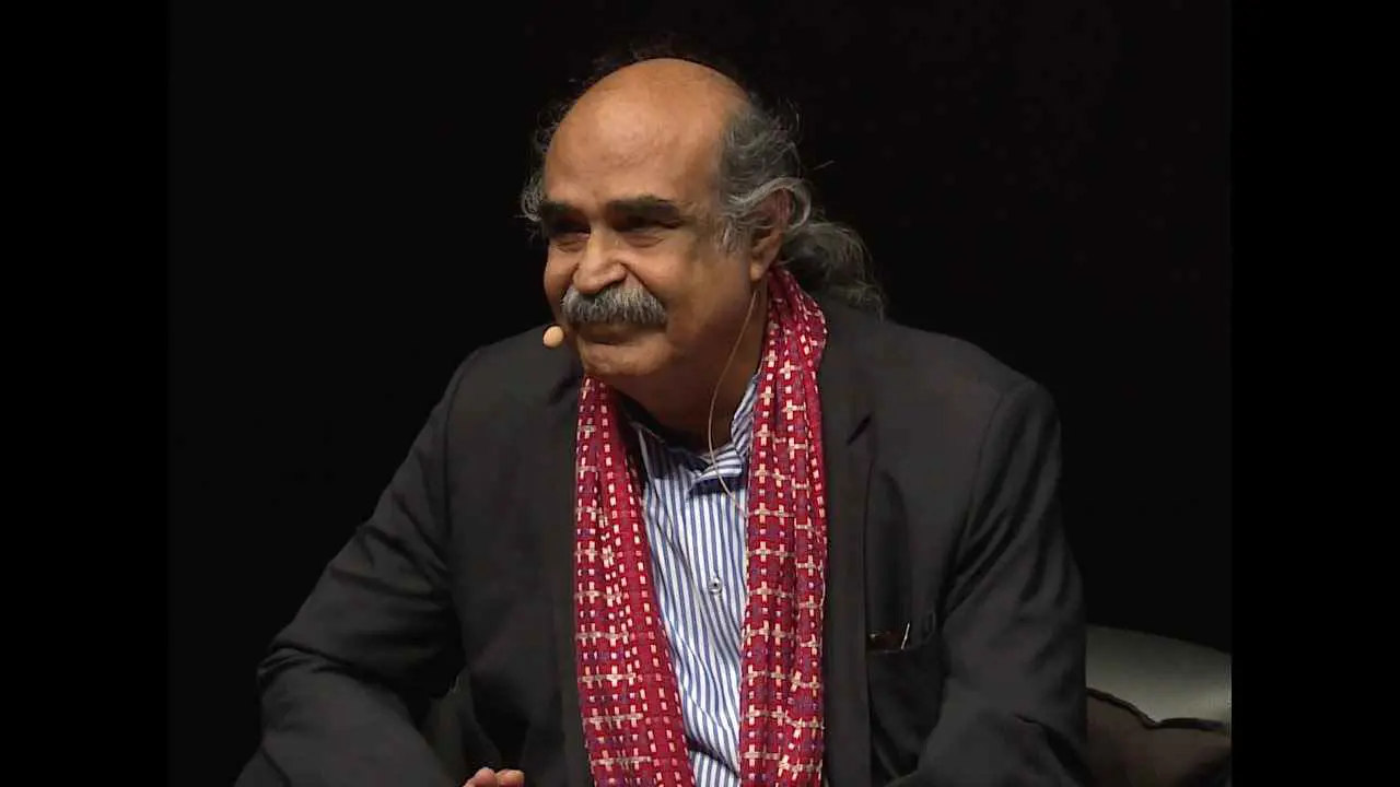 حصد جائزة عالمية.. من هو الشاعر البحريني قاسم حداد؟‎