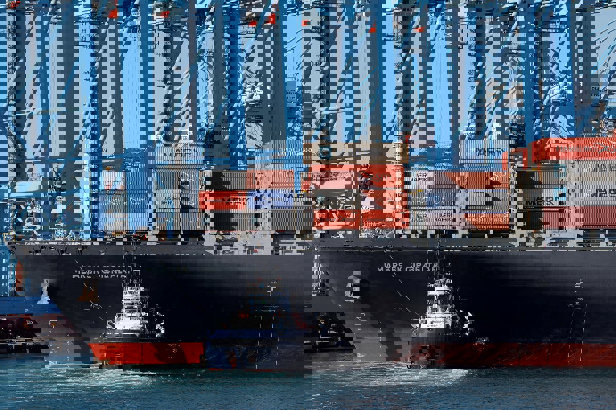 لوموند: أزمة البحر الأحمر تفاقم الوضع الاقتصادي في القرن الأفريقي