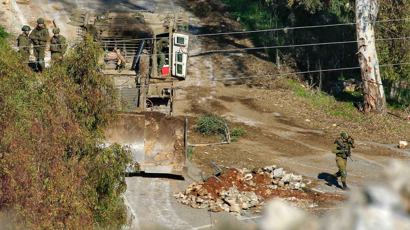 مقتل امرأة بنيران إسرائيلية جنوب لبنان (فيديو)