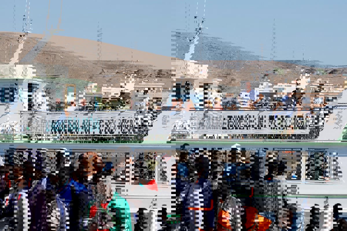 جزيرة "إل هييرو" الإسبانية تتحول إلى قبلة مفضلة للمهاجرين السريين